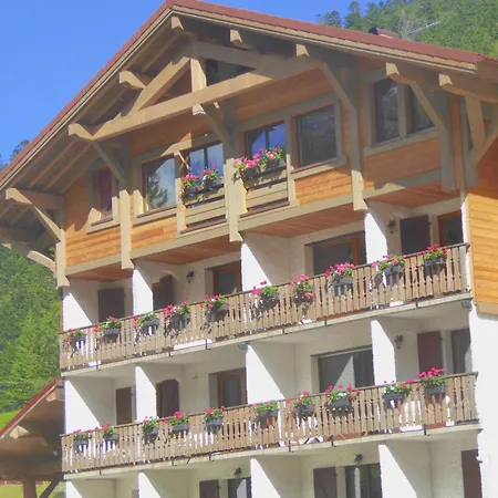 Le Couaroge Et Apart Otel La Bresse