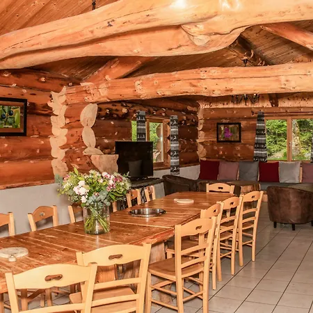 Apart Otel Le Couaroge Et 4*