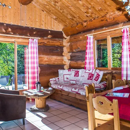 Apart Otel Le Couaroge Et 4*
