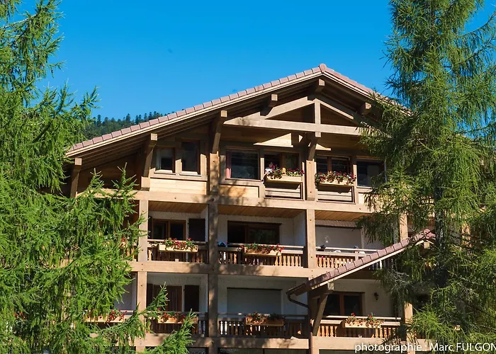 Апарт-отель Le Couaroge Et 4*